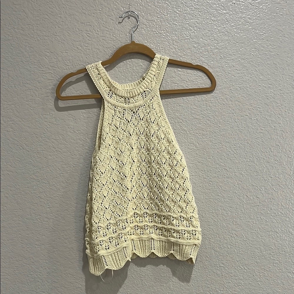 Pink Rose Cream Knit crochet Sleeveless Top Size Small
Cotton Blend Boho Chic